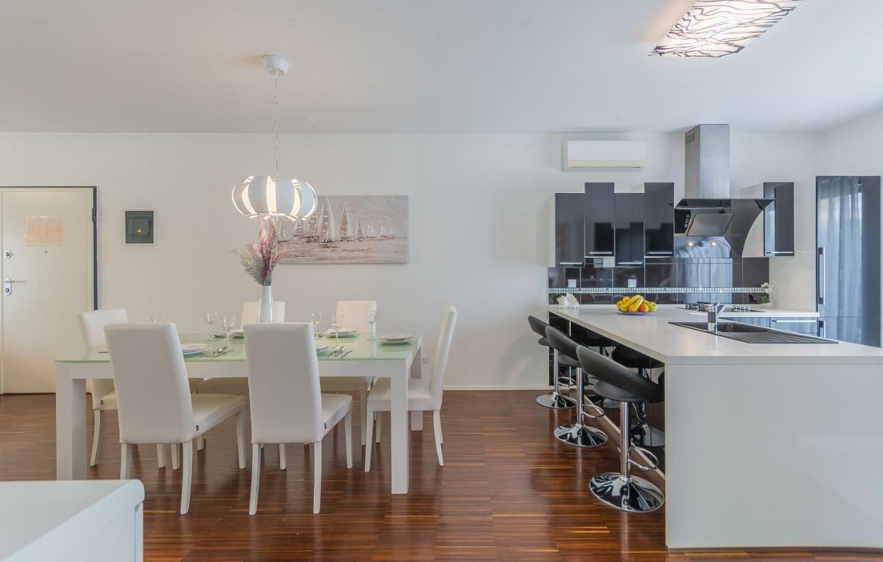 Luxury Apartment Lella Rovinj Kültér fotó
