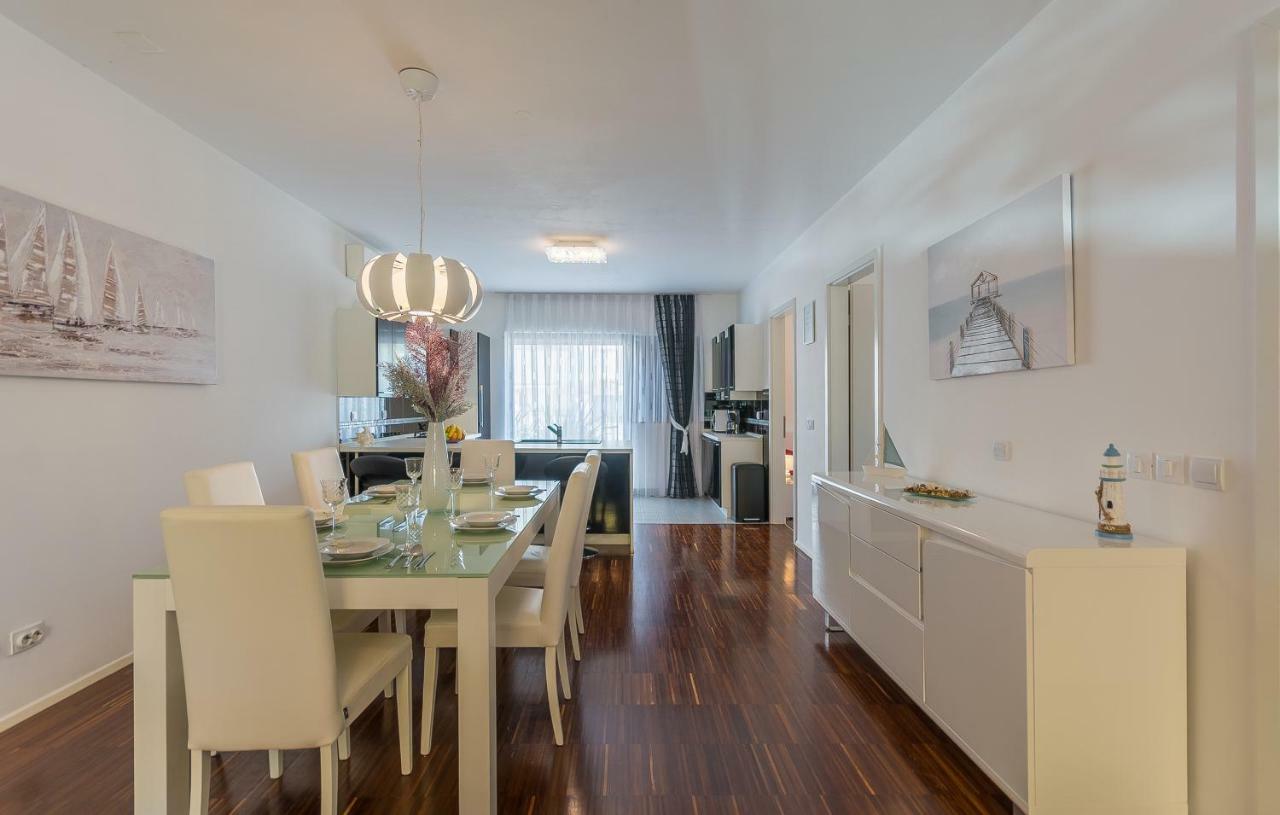 Luxury Apartment Lella Rovinj Kültér fotó