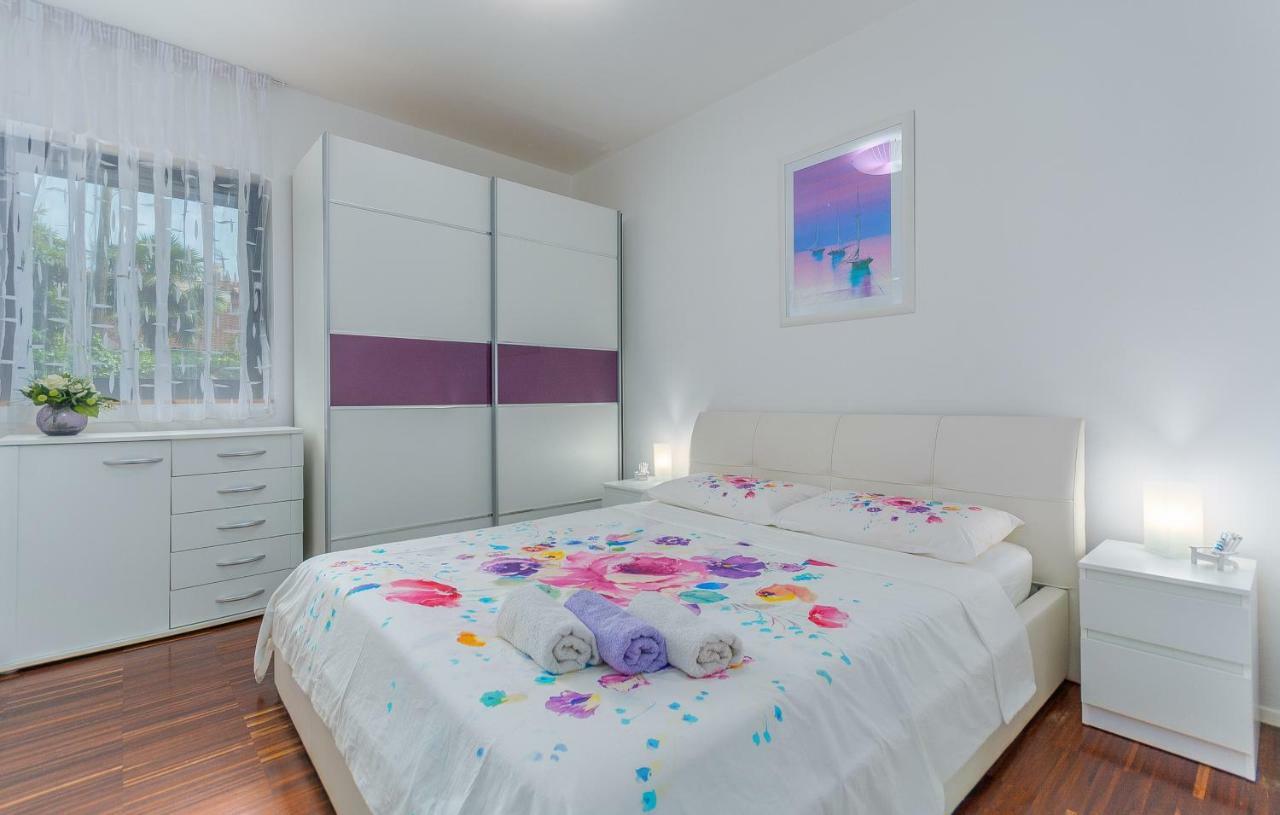 Luxury Apartment Lella Rovinj Kültér fotó