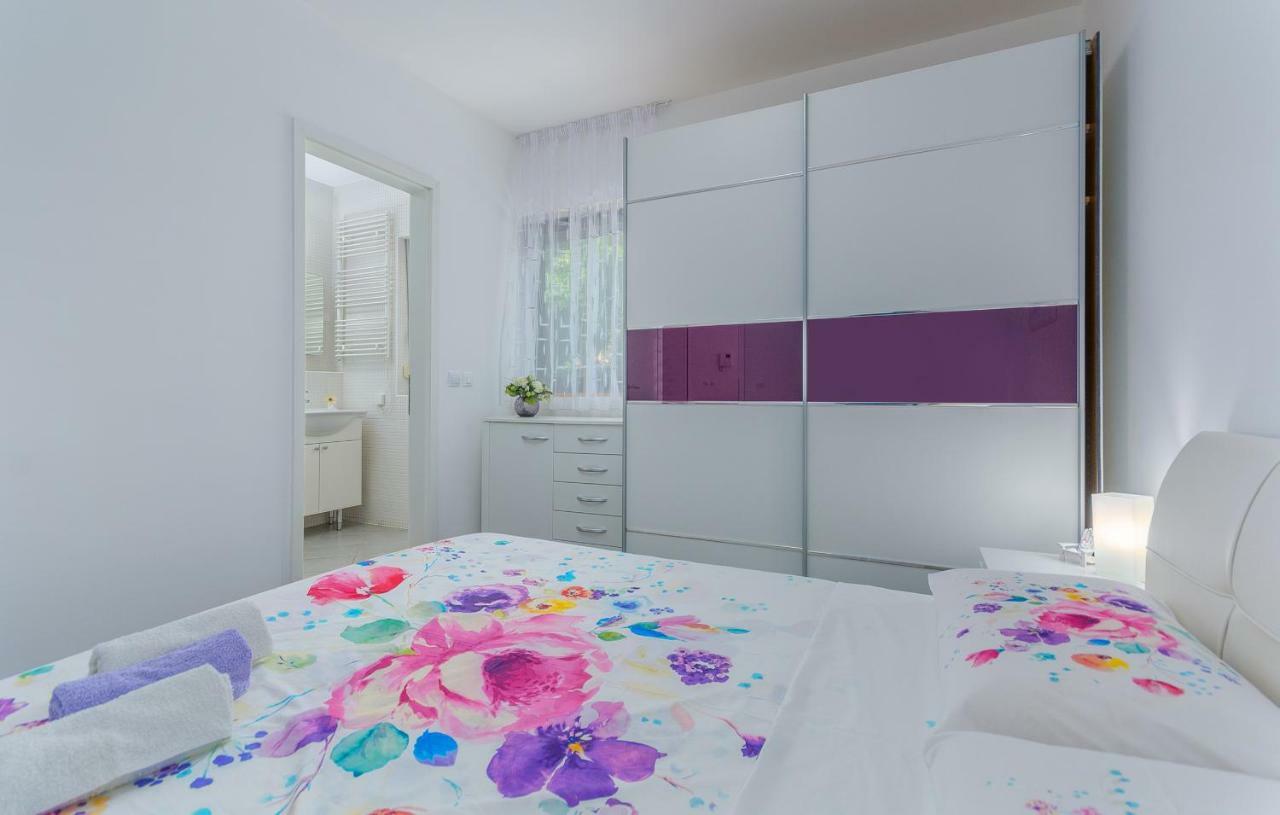 Luxury Apartment Lella Rovinj Kültér fotó