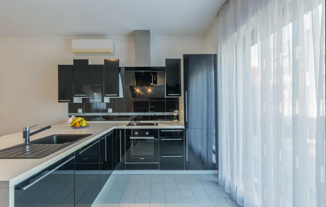 Luxury Apartment Lella Rovinj Kültér fotó